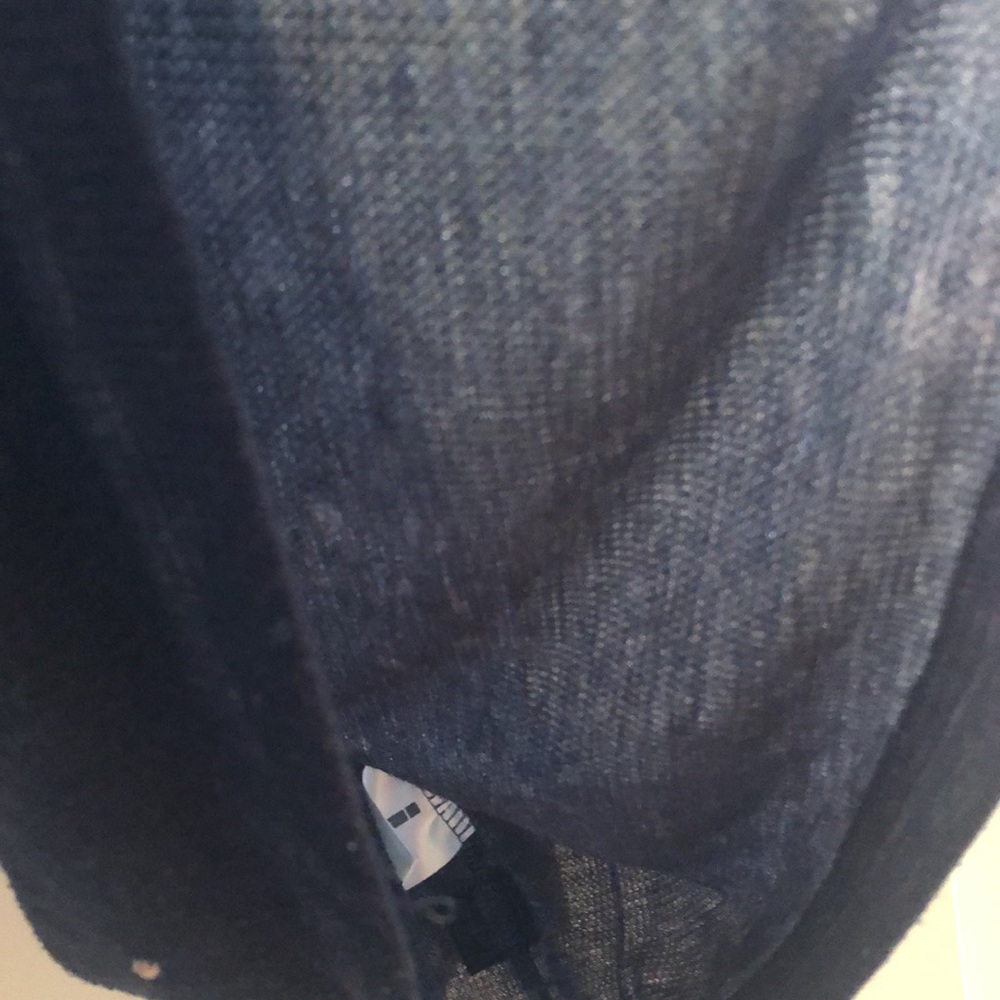 NWOT, i Jeans by Buffalo Men’s distressed lightweight long sleeve hoodie - Picture 4 of 10